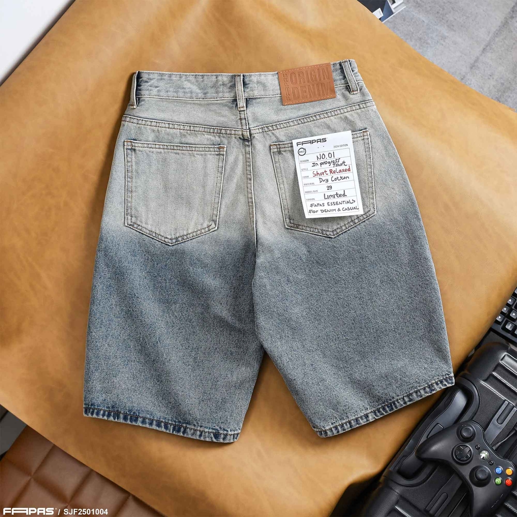 Short Jean Fapas Straight Fit Author