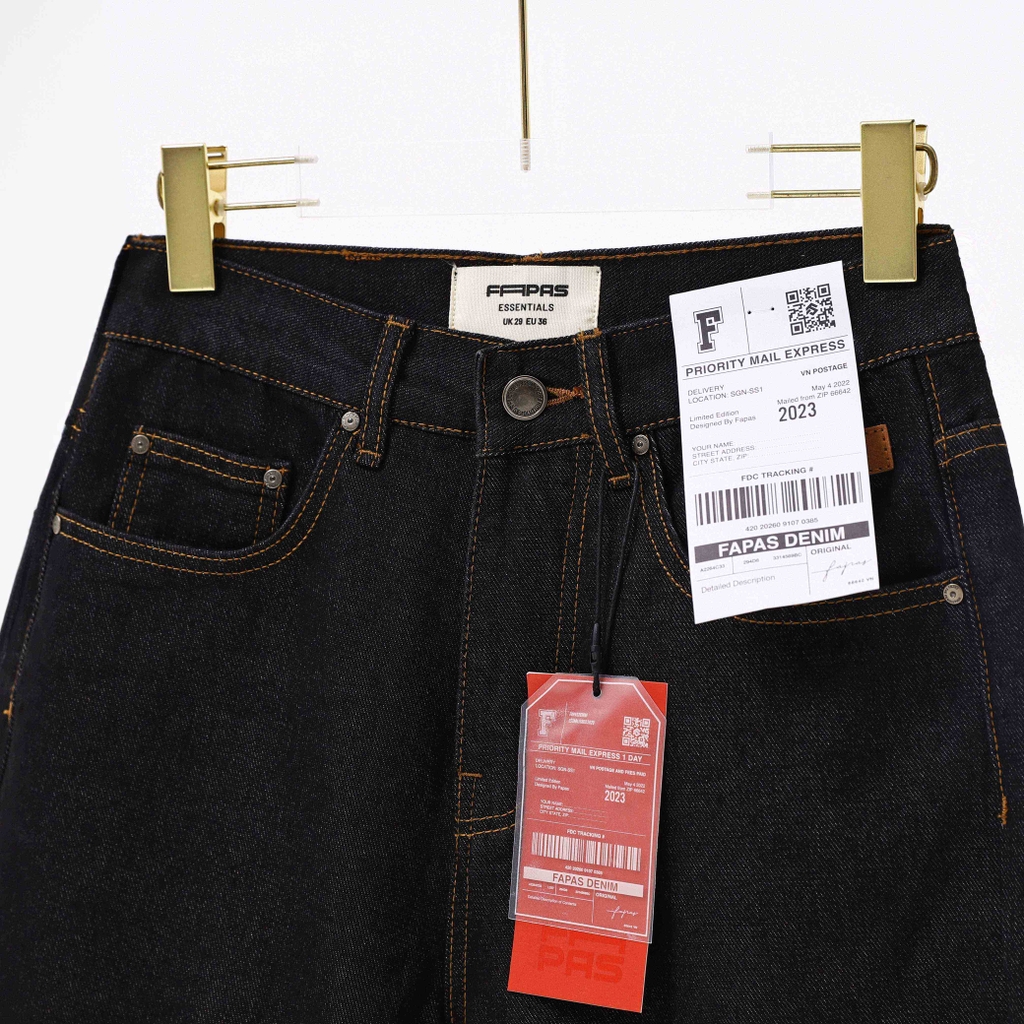 Quần Shorts Jean Relaxed Squar