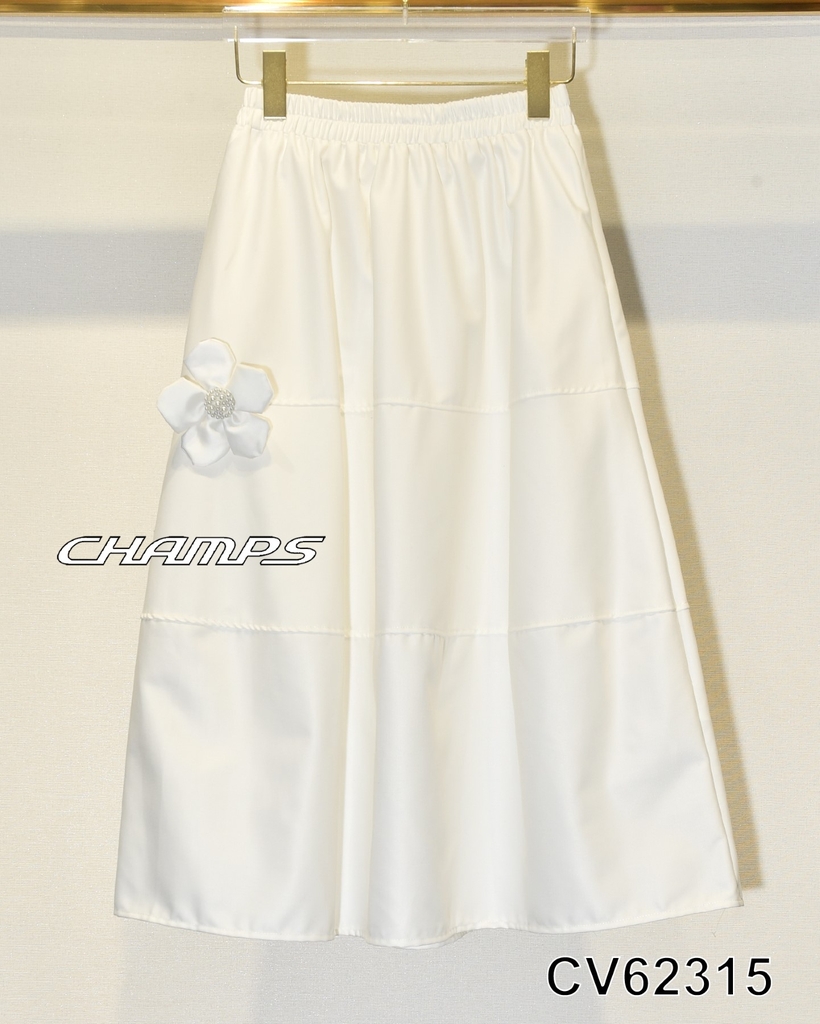 Chân váy trắng dáng xòe CV03-19 | Thời trang công sở K&K Fashion