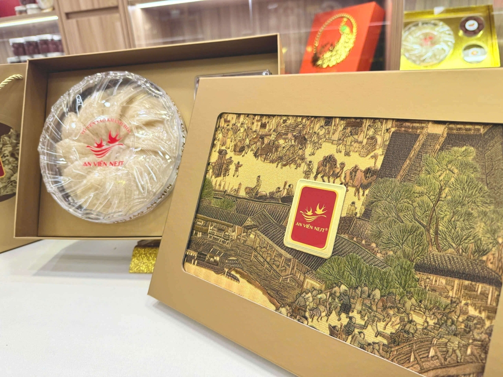 Tổ Yến Tinh Chế - Tiêu chuẩn (100g)