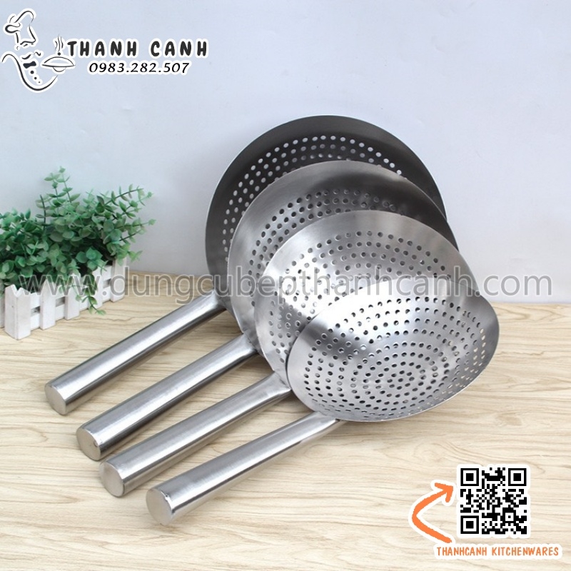 Chao inox đục lỗ , Vợt inox đục lỗ, chao xương inox cán gỗ, chao đục lỗ ...