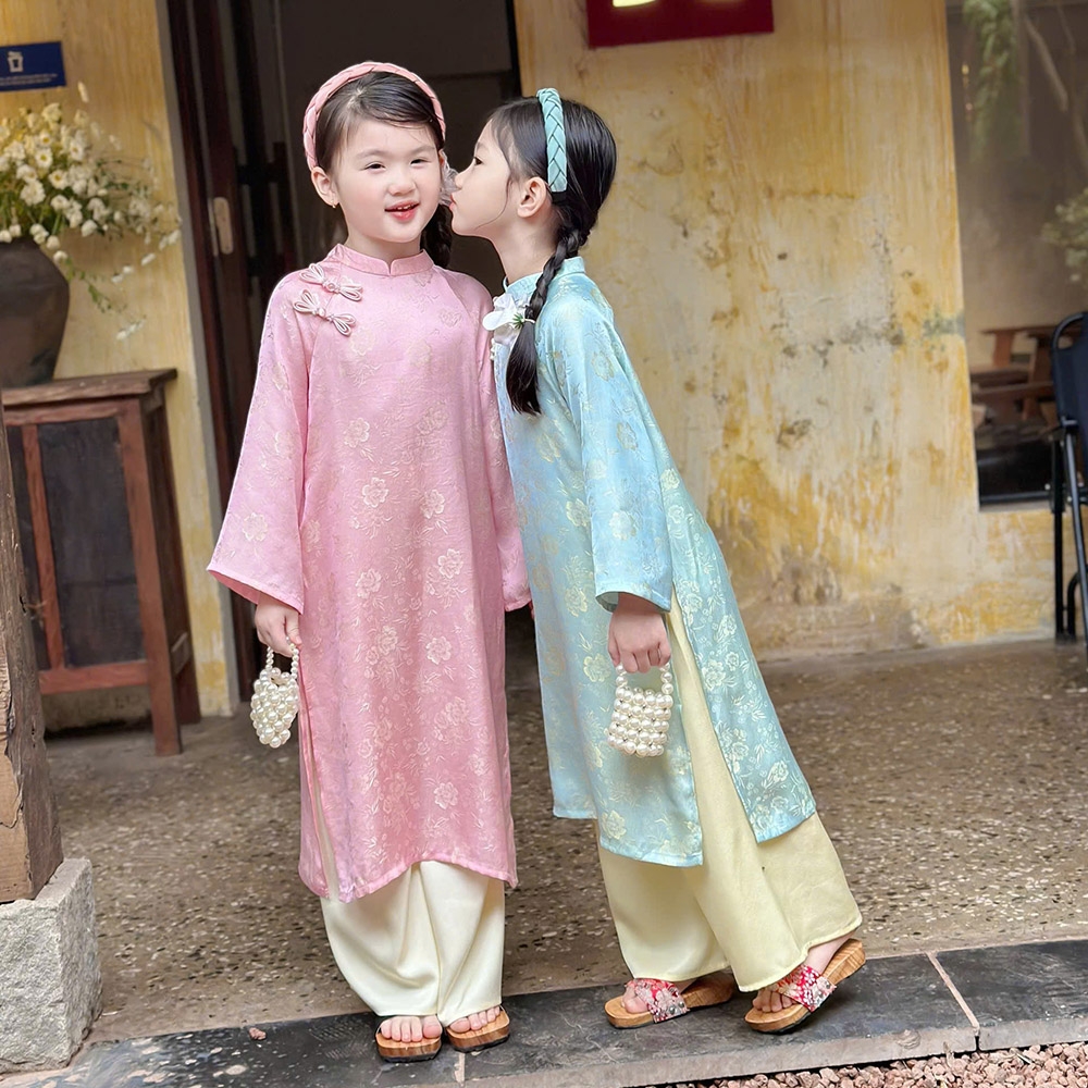 Bộ áo dài bé gái lụa gấm tơ tầm mềm mát Nha Xá áo kèm quần MamLa CC208