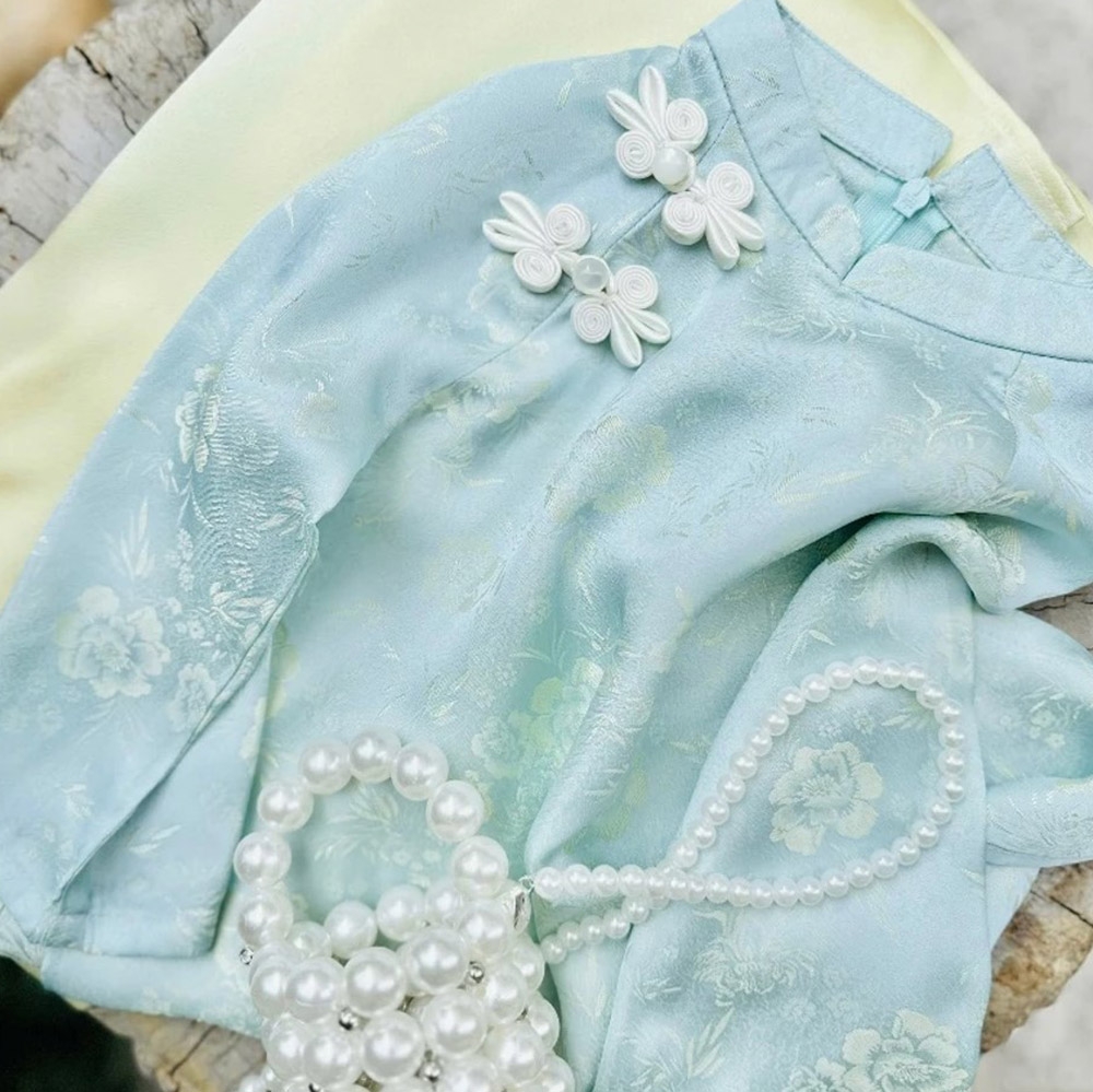 Bộ áo dài bé gái lụa gấm tơ tầm mềm mát Nha Xá áo kèm quần MamLa CC208