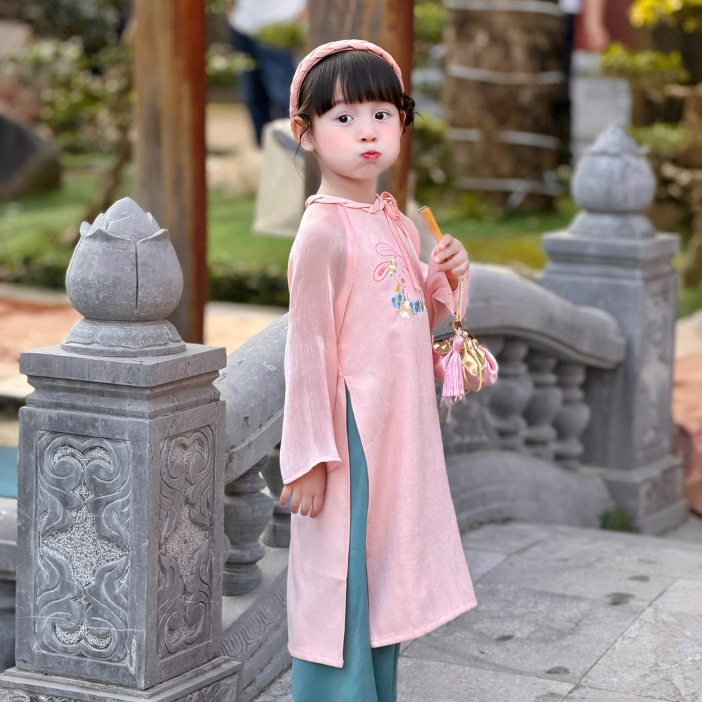 Bộ áo dài bé gái nhung tăm mềm mịn thêu Thỏ Ngọc áo kèm quần MamLa CC211