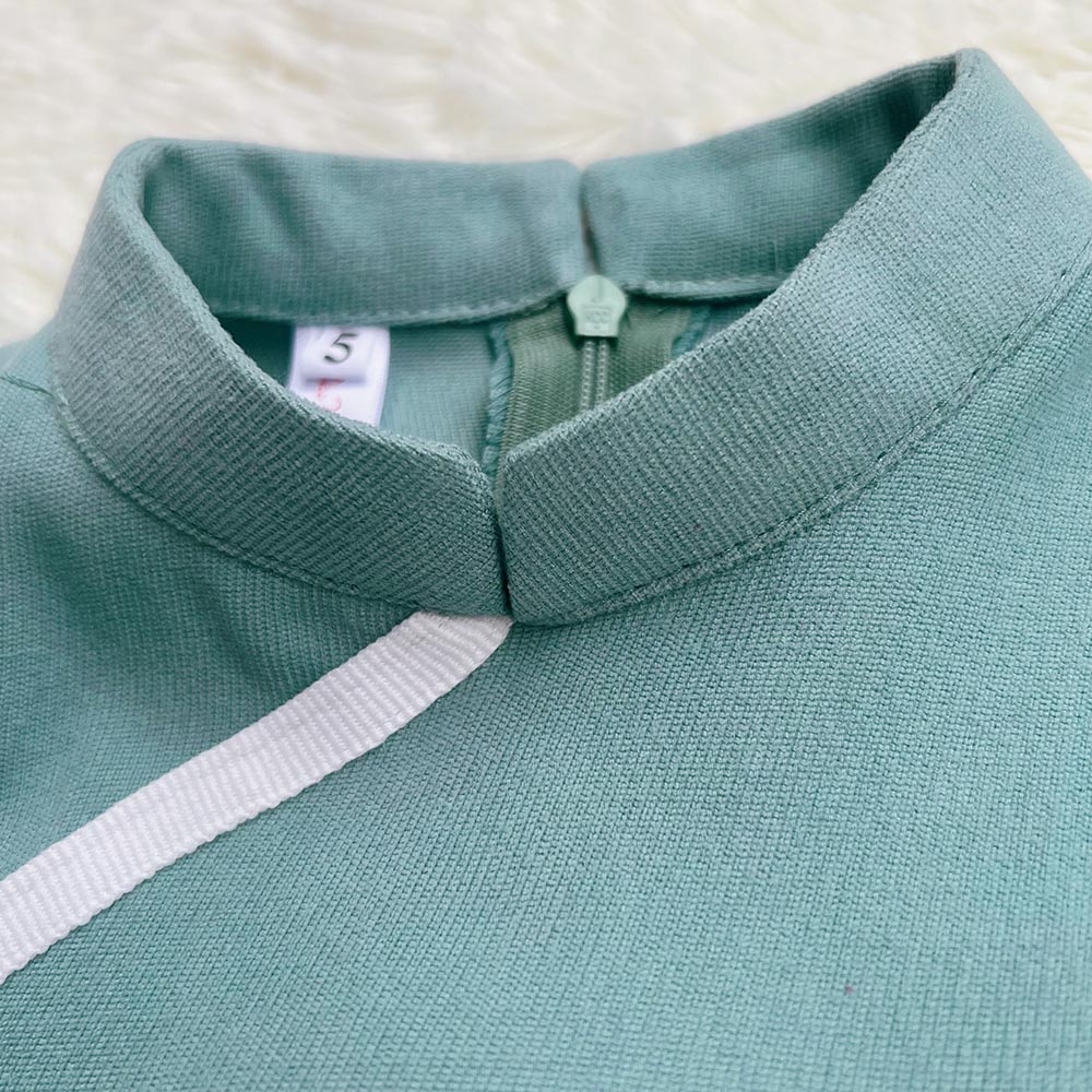 Áo dài Bé Trai nhung tăm mềm mịn thêu hình hạc đứng (không kèm quần) MamLa TC195