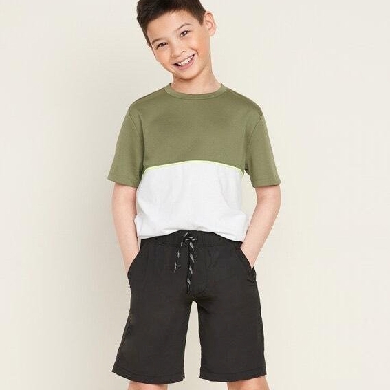 Set 2 quần short bé trai Old Navy dễ phối đồ giao ngẫu nhiên 2 màu khác nhau MamLa