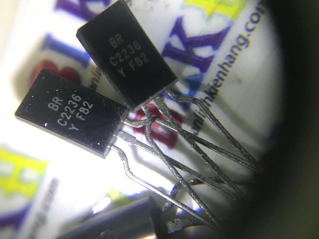 IC Transistor NPN C2236 2SC2236 TO-92 chính hãng Toshiba