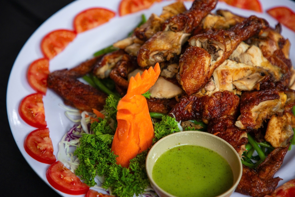 Gà ta đốt Ô Thum