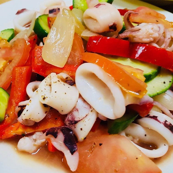 Mực Lá Xào Chua Ngọt/Mướp