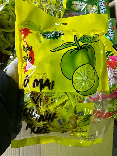 ô mai vị chanh muối