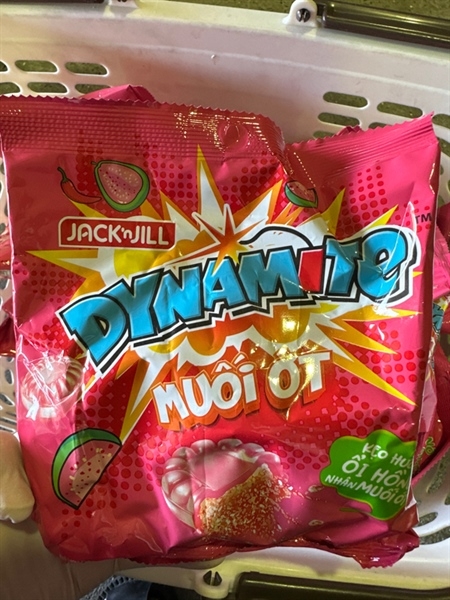 kẹo dynamite muối ớt