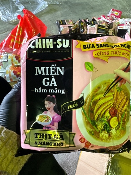 miến gà hầm măng