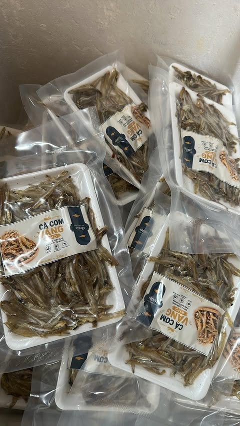 Cá cơm vàng khô 100gr