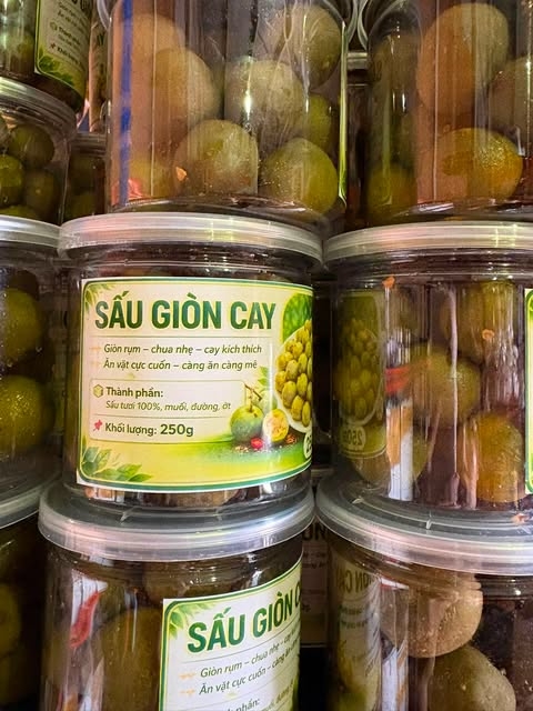 Sấu giòn cay 250g