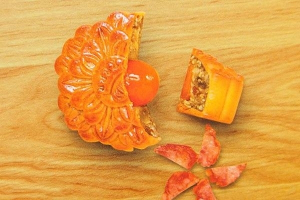Bánh nướng thập cẩm lạp xưởng một trứng Kinh Đô gói 150g