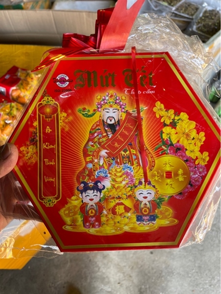 Mứt tết hộp thập cẩm
