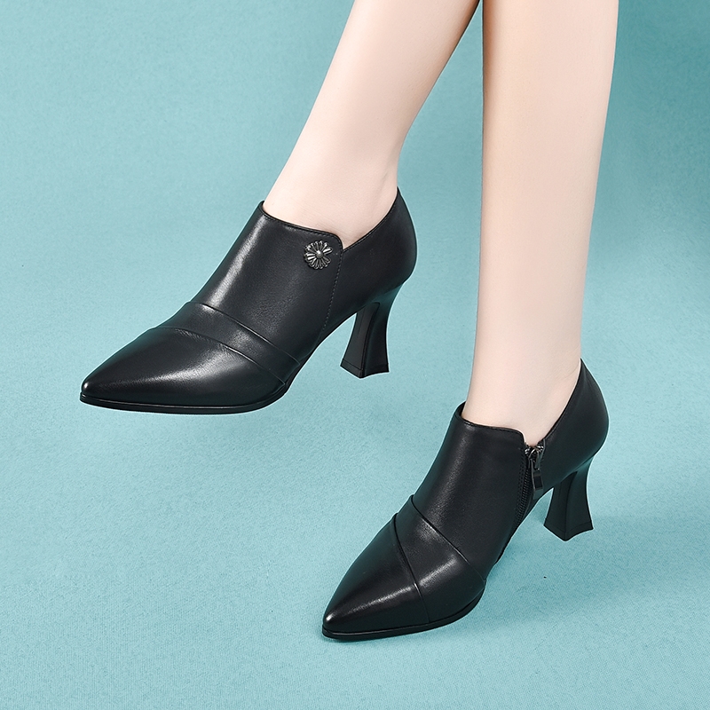 Mã D436: giày bốt boot nữ cao cấp mũi vuông sang trọng Pc âu