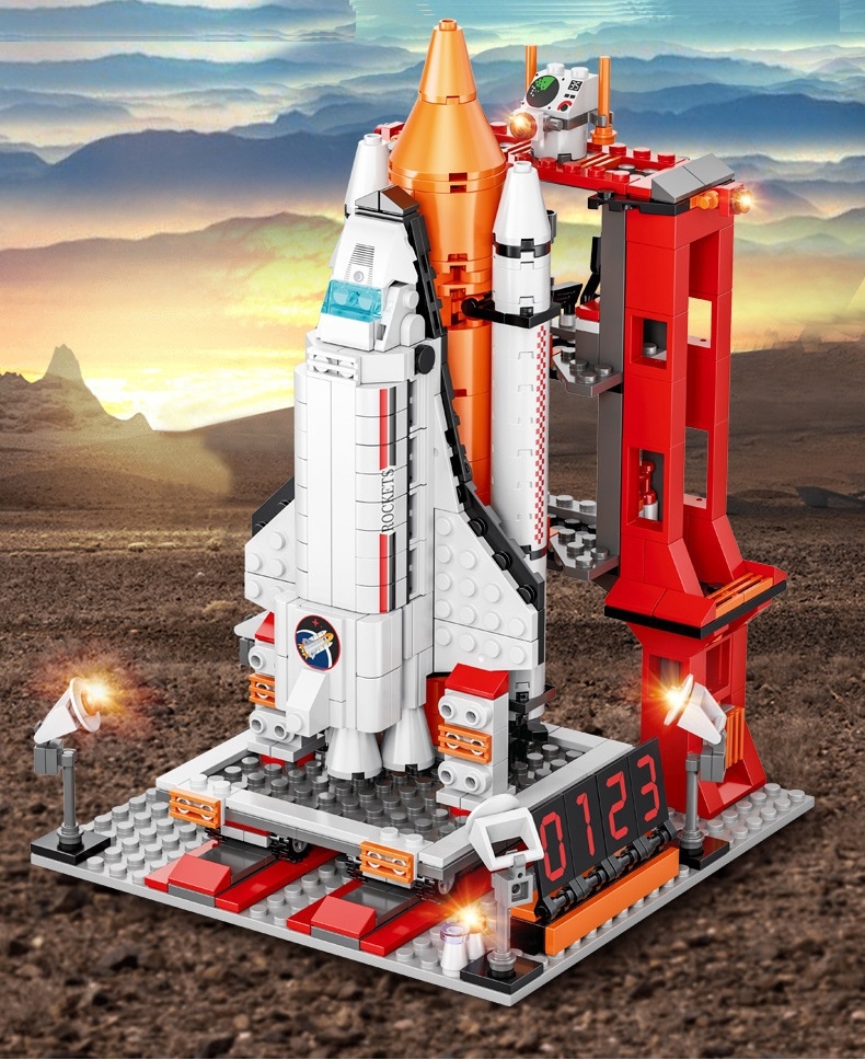 Lego xếp hình trạm phóng tàu vũ trụ, tàu không gian mới gồm: tàu không gian, tàu thám hiểm và phi hành gia, với hơn 600 chi tiết-mẫu tàu to và đẹp