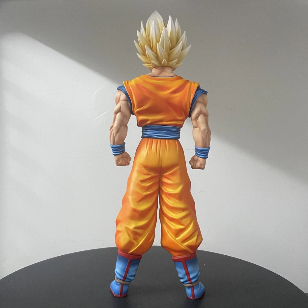Mô hình chiến binh Ngọc rồng - goku áo vàng dáng đứng thẳng cực ngầu