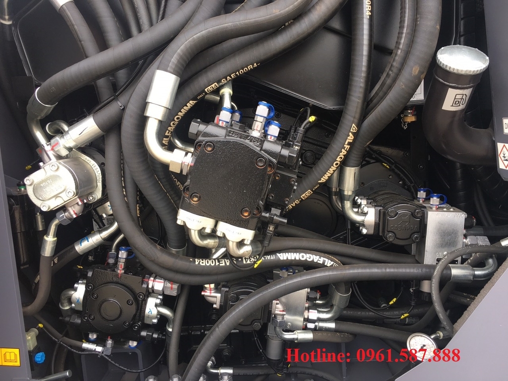 Máy Rải Bê Tông Nhựa Dynapac SD2500C