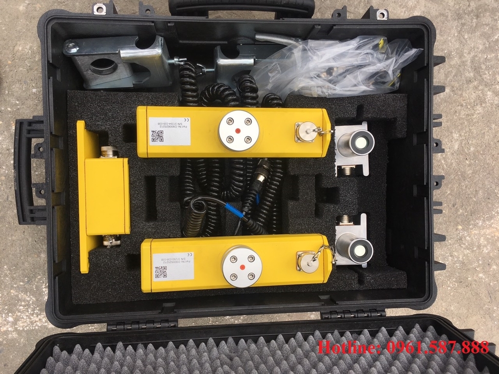 Máy Rải Bê Tông Nhựa Dynapac SD2500C