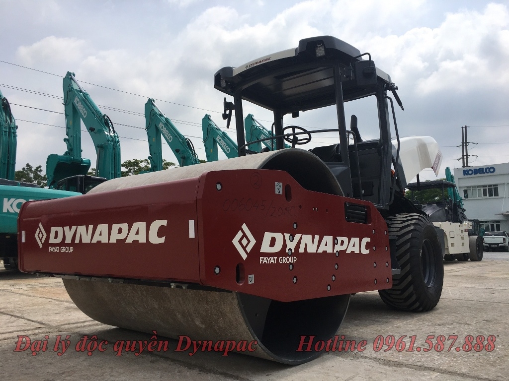 Lu rung một bánh thép  Dynapac CA2500D