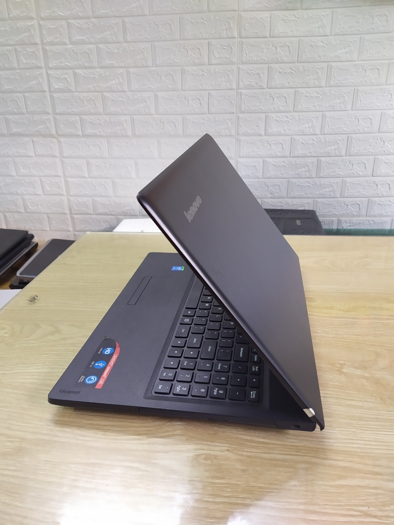 Laptop cũ Lenovo 100-15IBD - Core i thế hệ 5, hỗ trợ chơi game đồ họa - Lenovo 100-15IBD