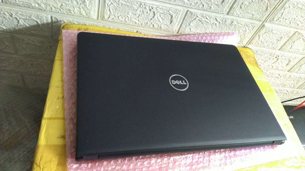 Laptop Dell Vostro 3568 (Core i3 7100U ,Ram 4GB , Intel HD 620M, HDD 1TB ,Màn 15,6 inch)