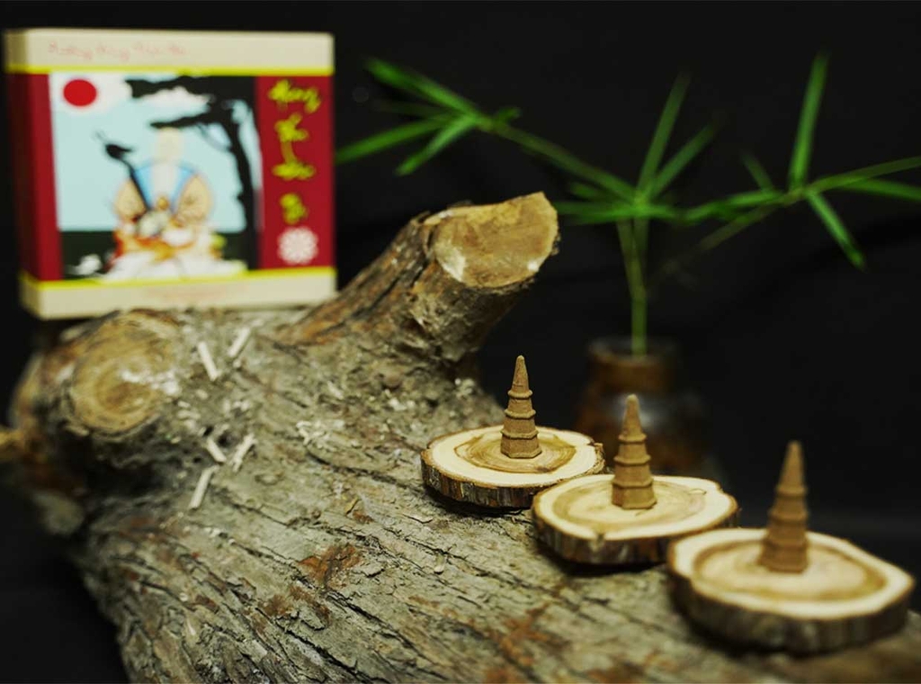 Nhang Nụ Trầm Hương