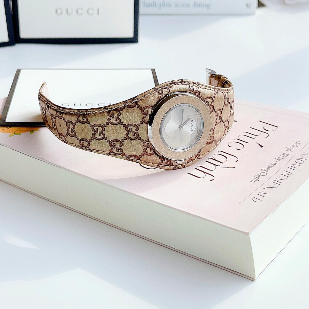 Đồng hồ Gucci