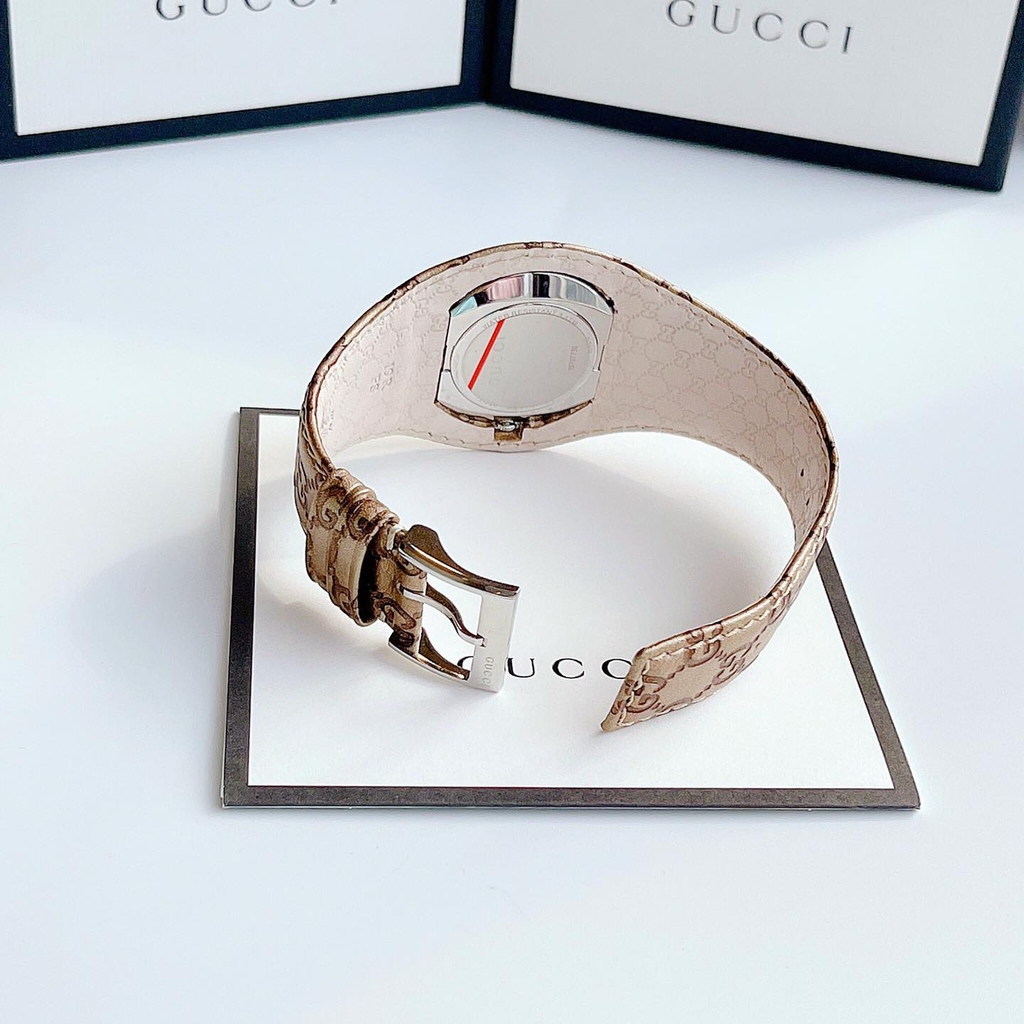 Đồng hồ Gucci