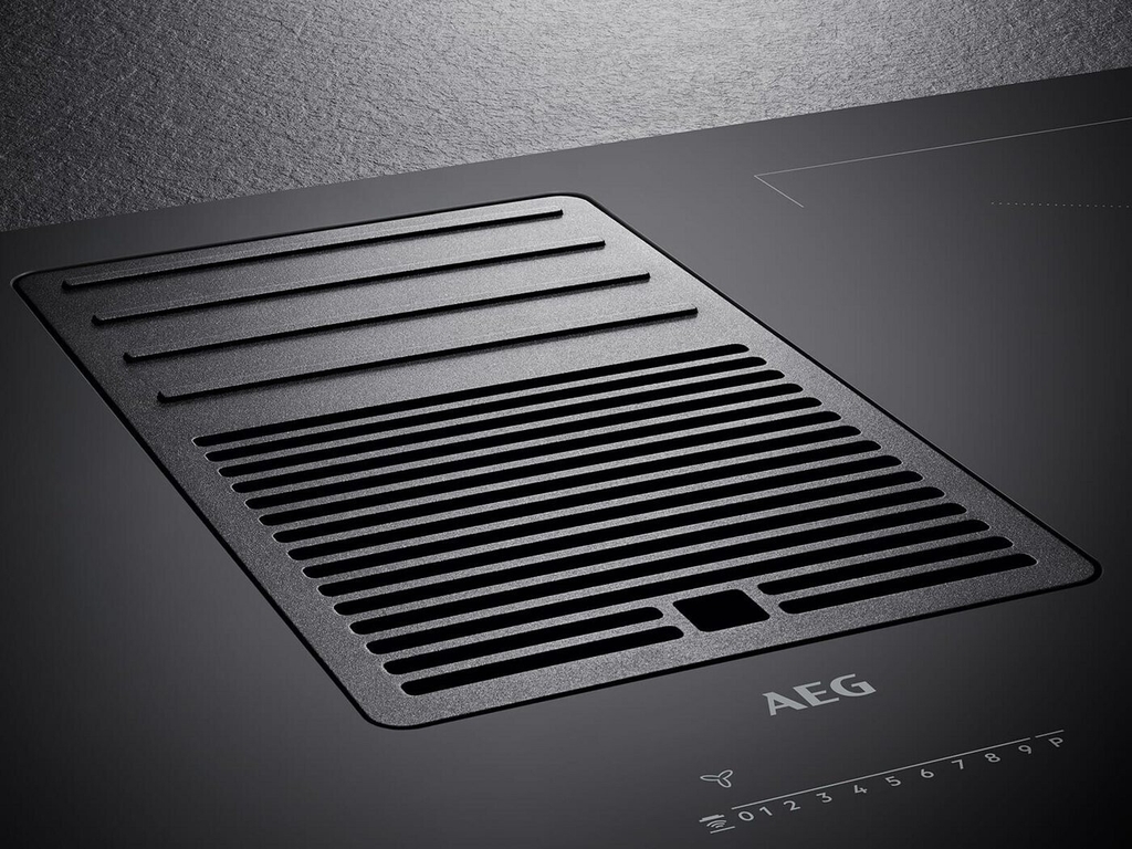 Bếp Từ Âm AEG CHE84U