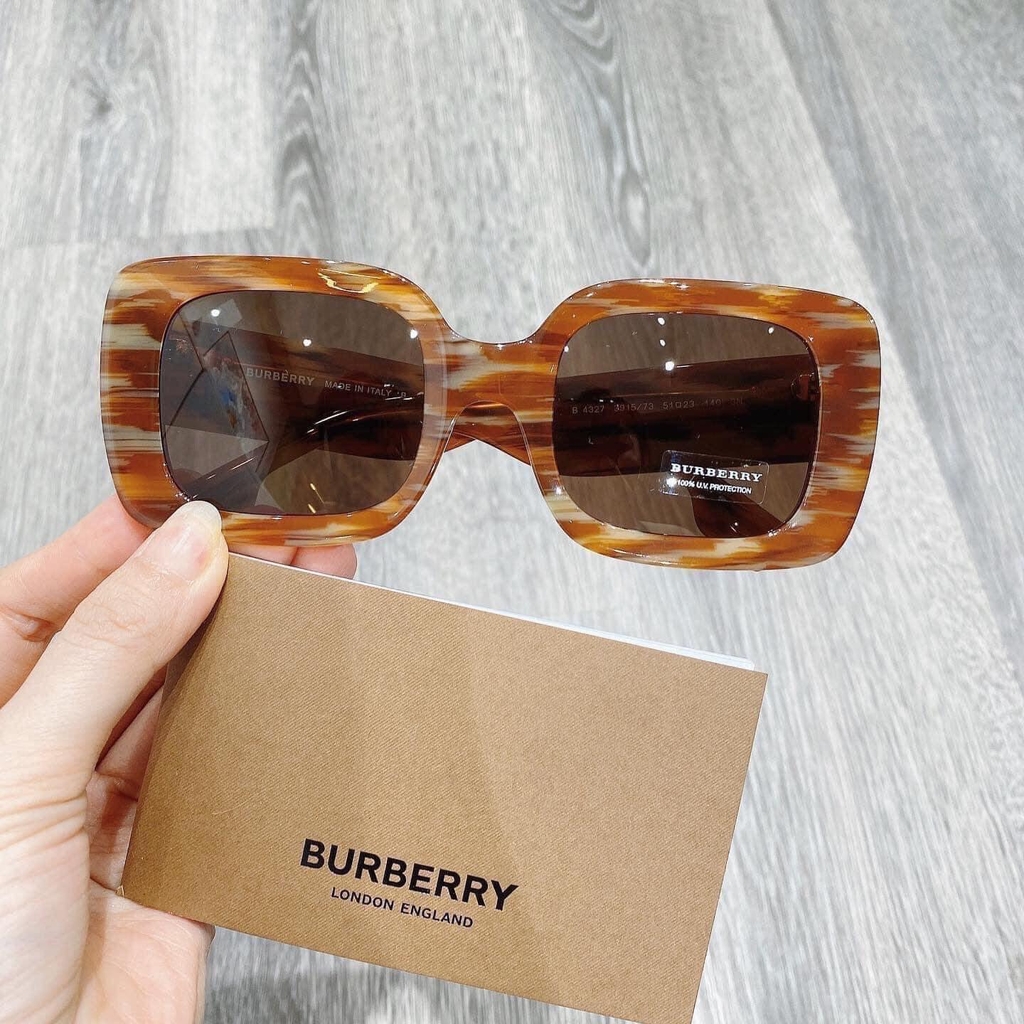 Kính Burberry