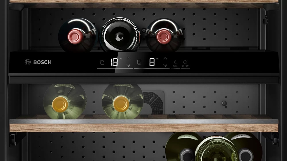 Tủ bảo quản rượu vang BOSCH KWK16ABGA