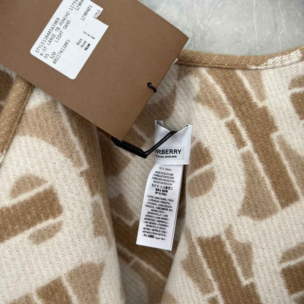 Áo Cape Burberry TB