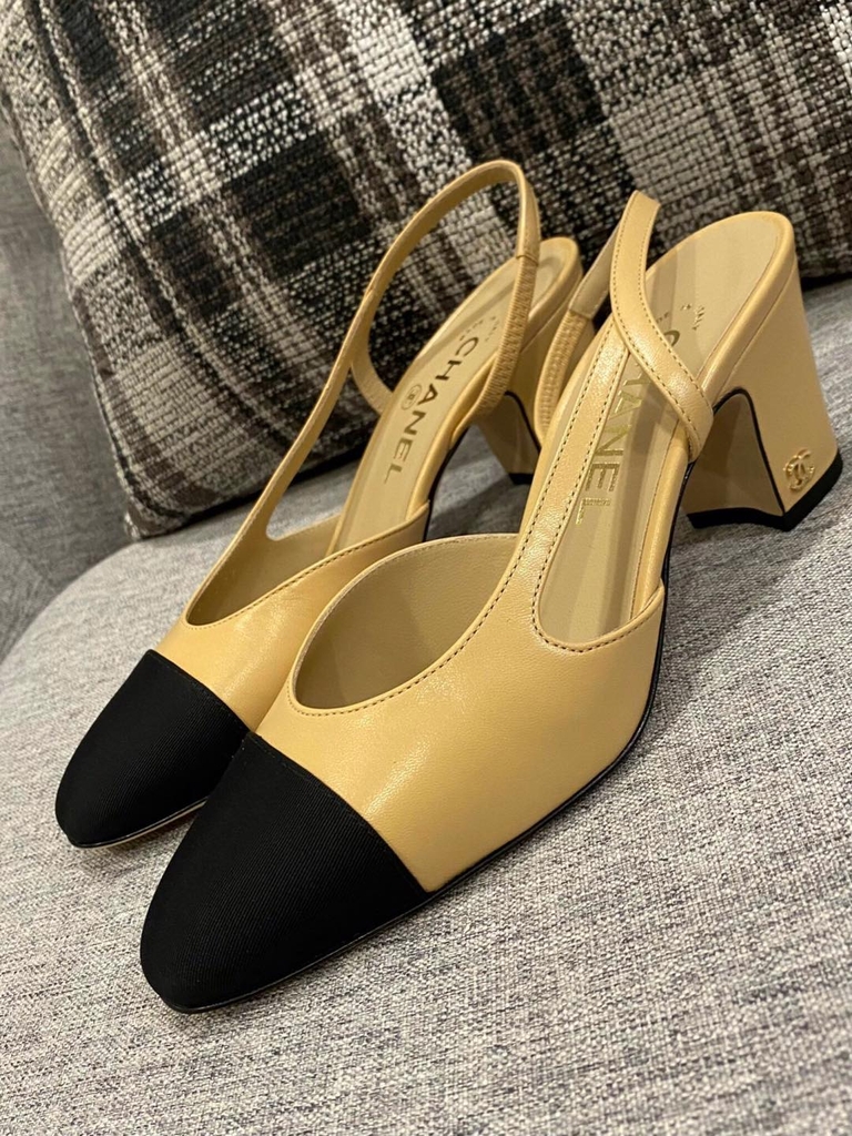 Giày Chanel Slingbacks