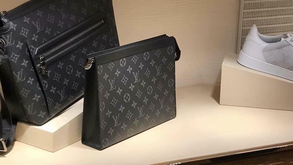 Félicie Pochette Monogram Women Small Leather Goods LOUIS VUITTON #64 Félicie Pochette Monogram Women Small Leather Goods LOUIS VUITTON