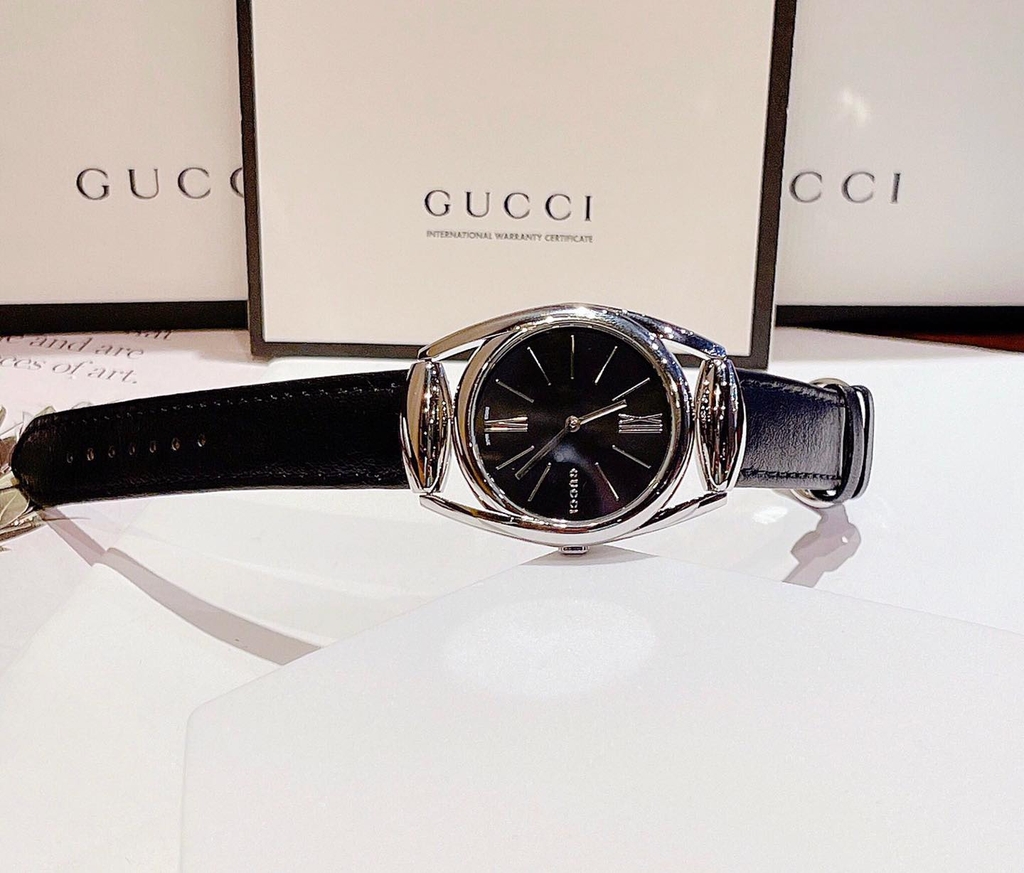 Đồng hồ Gucci Horsebit