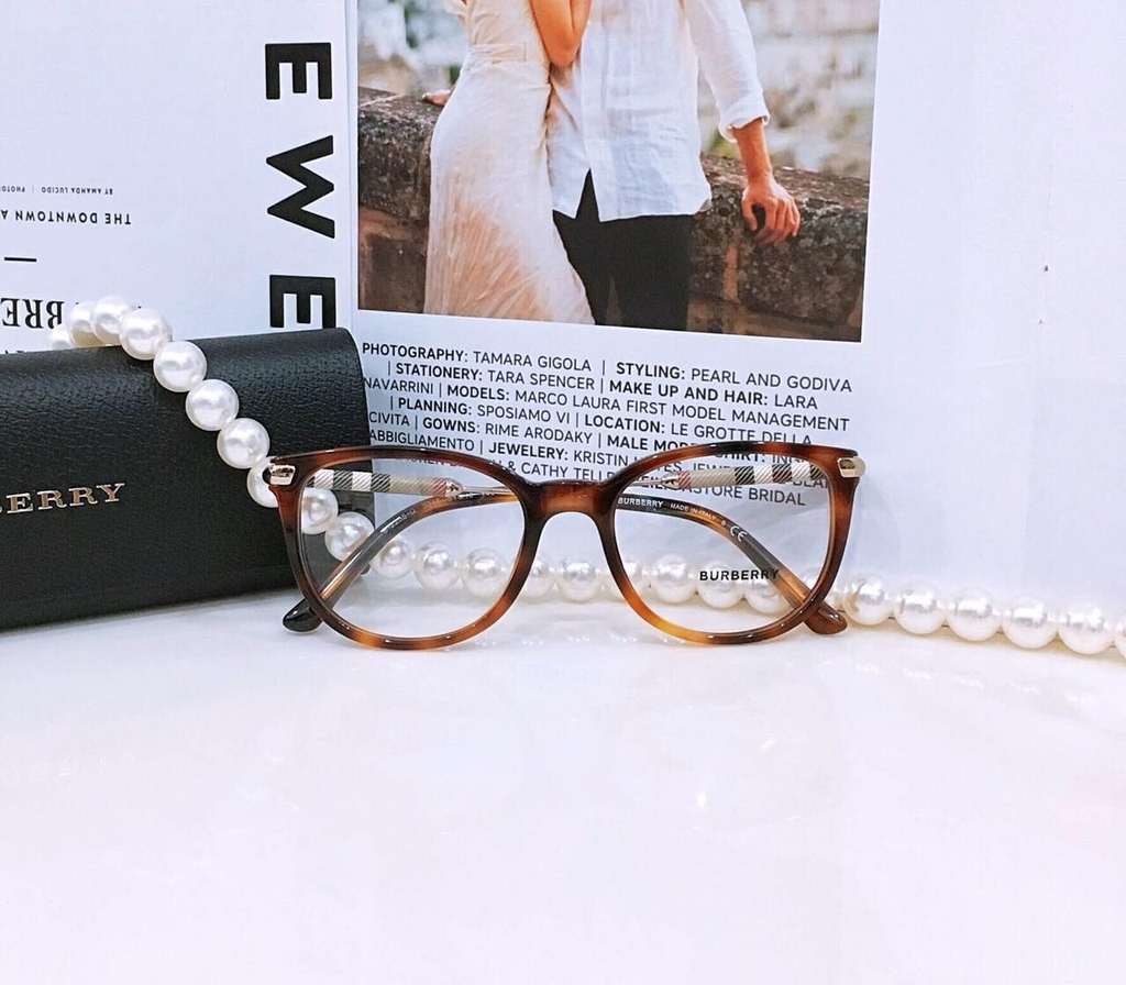 Gọng cận Burberry Havana