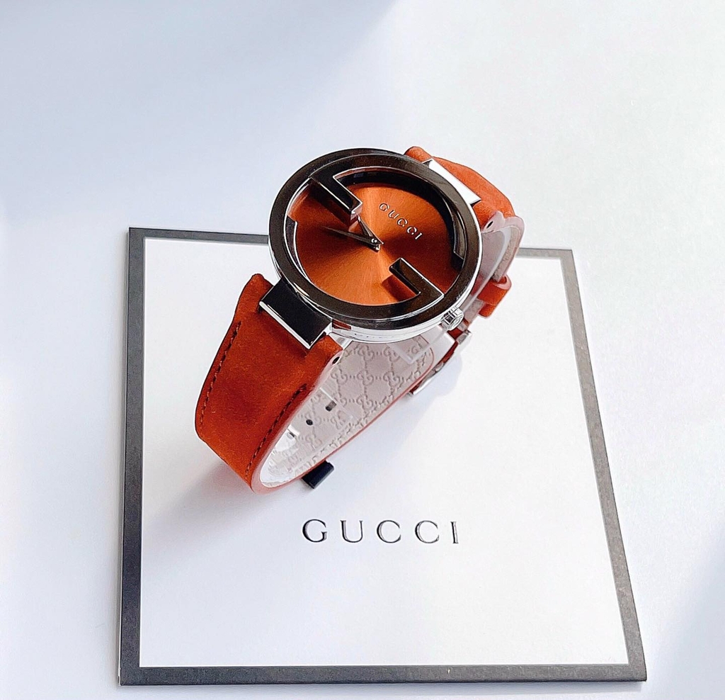 Đồng hồ Gucci Interlocking