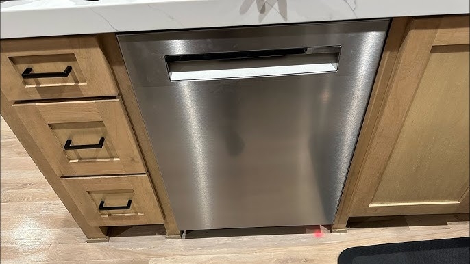 Máy rửa bát bán âm BOSCH SMI8ZDS81T Serie 8