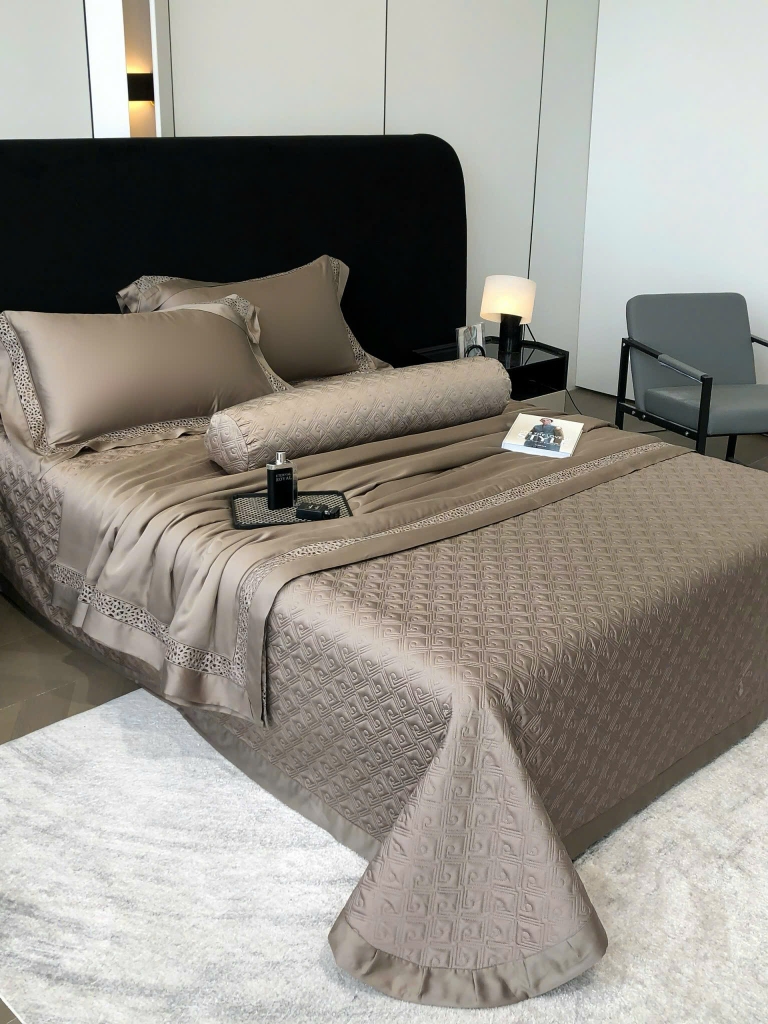 Set chăn ga gối 5 món Tencel 120s Lovewe 2024 (ga trần phủ)