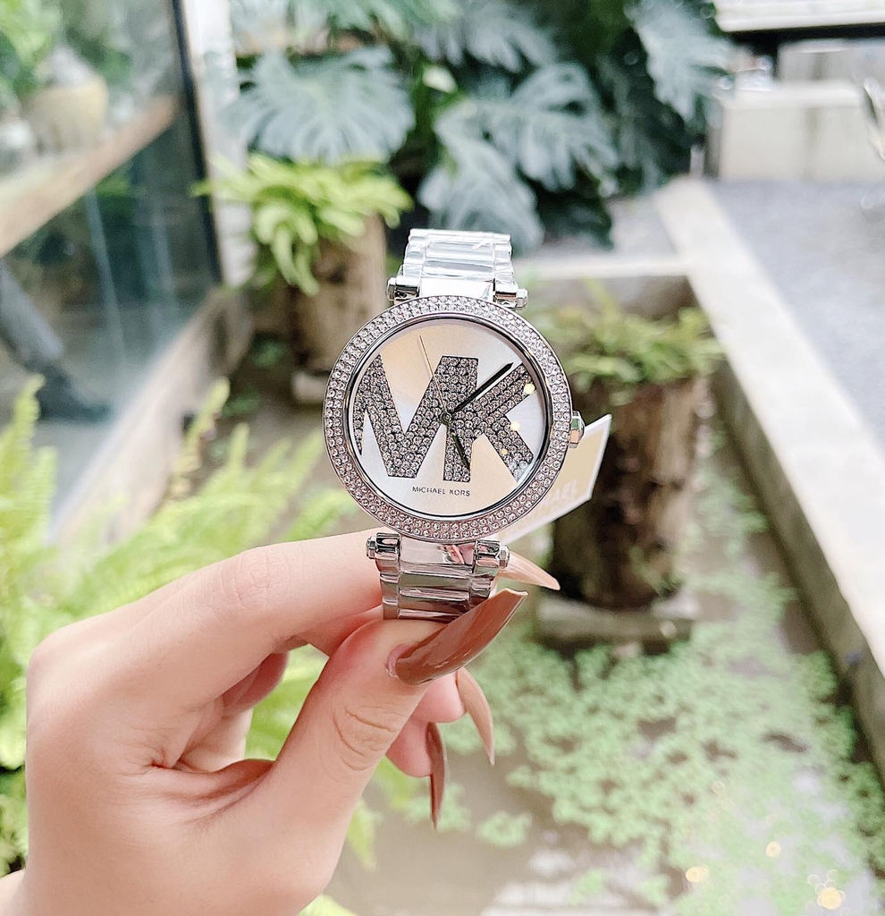 Đồng hồ Michael Kors Silver Tone