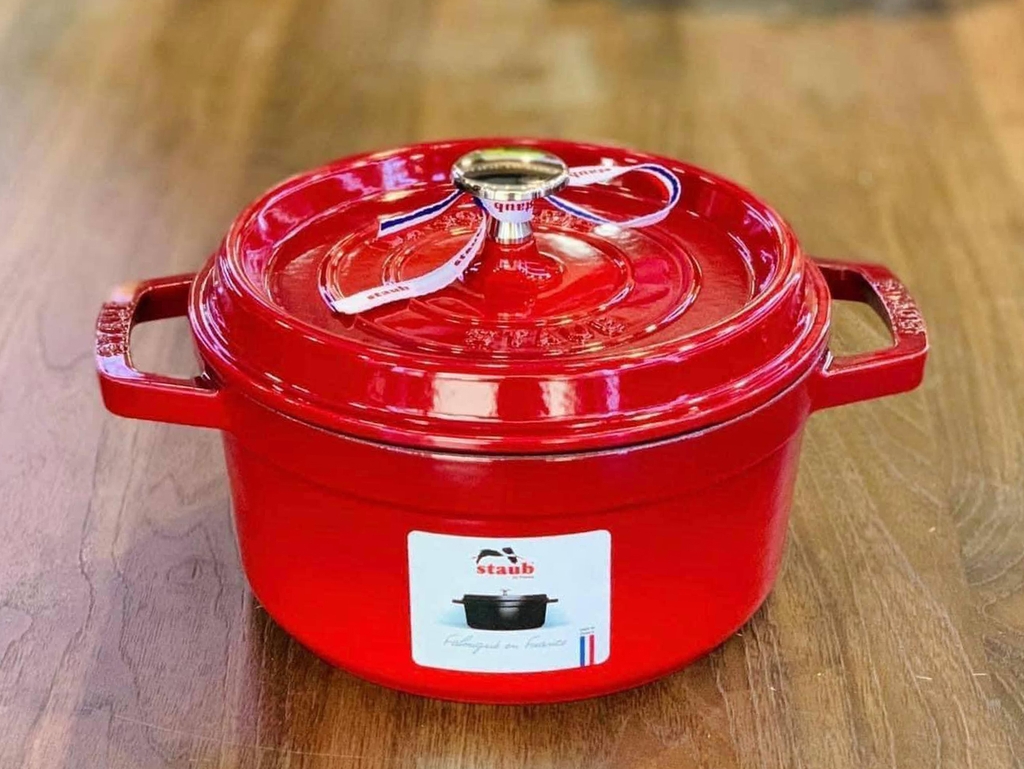 Nồi gang đúc STAUB 20cm