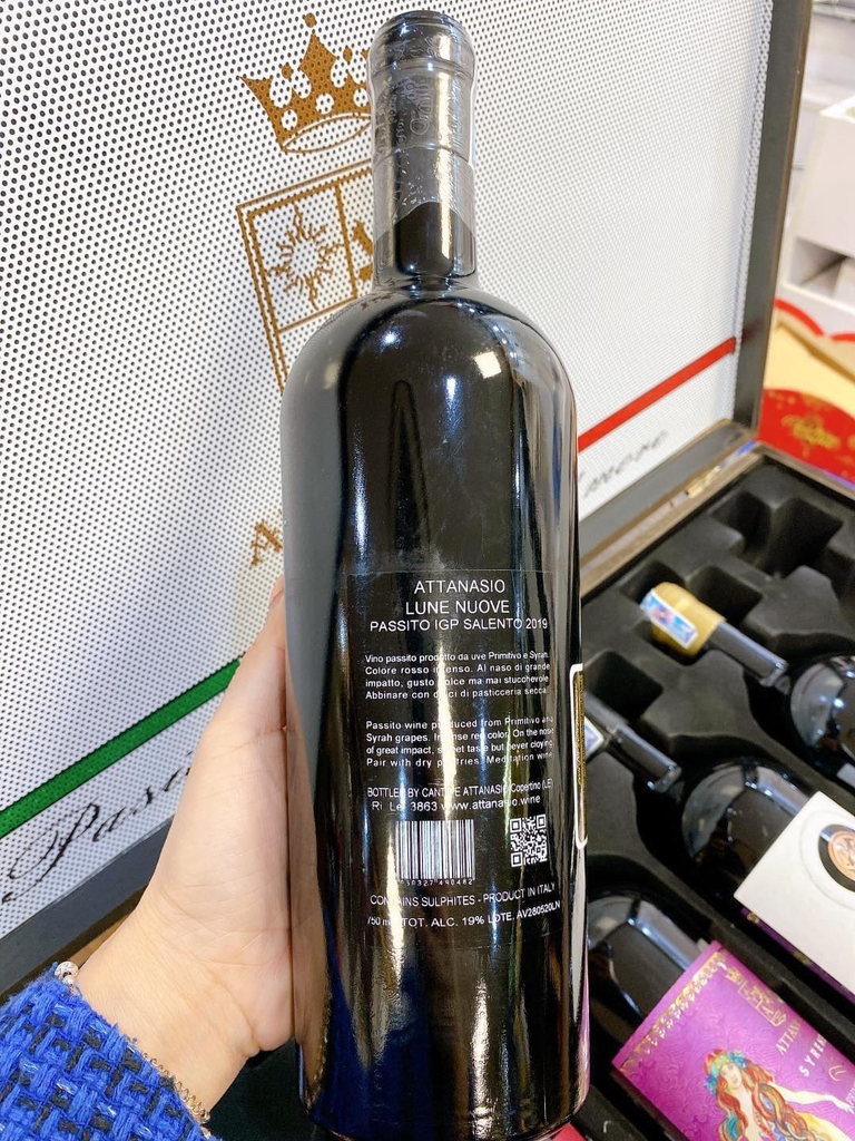 Rượu vang Ý Attanasio Lune Nuove 19%