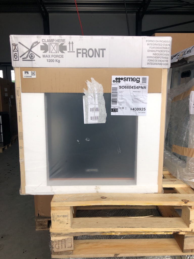 Lò nướng kết hợp hấp SMEG SO6604S4PNR