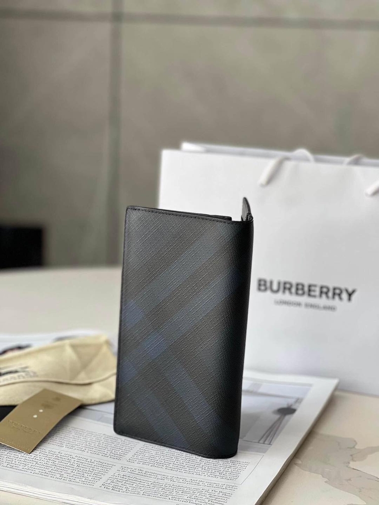 Ví gấp Burberry London