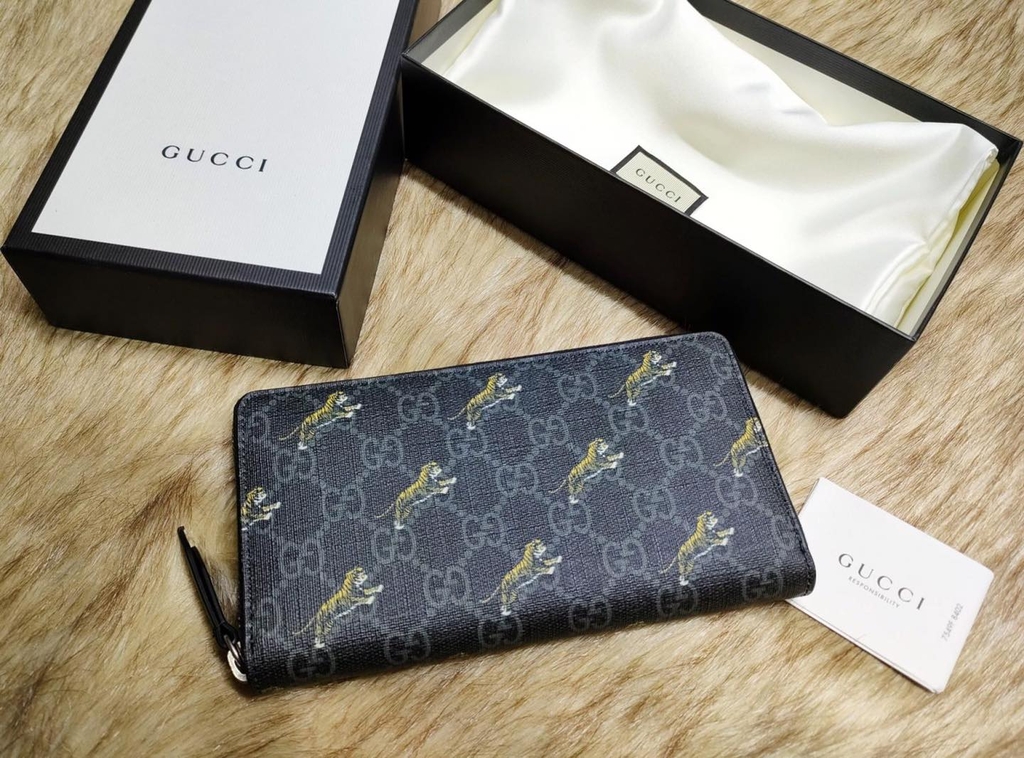 Ví Gucci Hổ Bay Limited