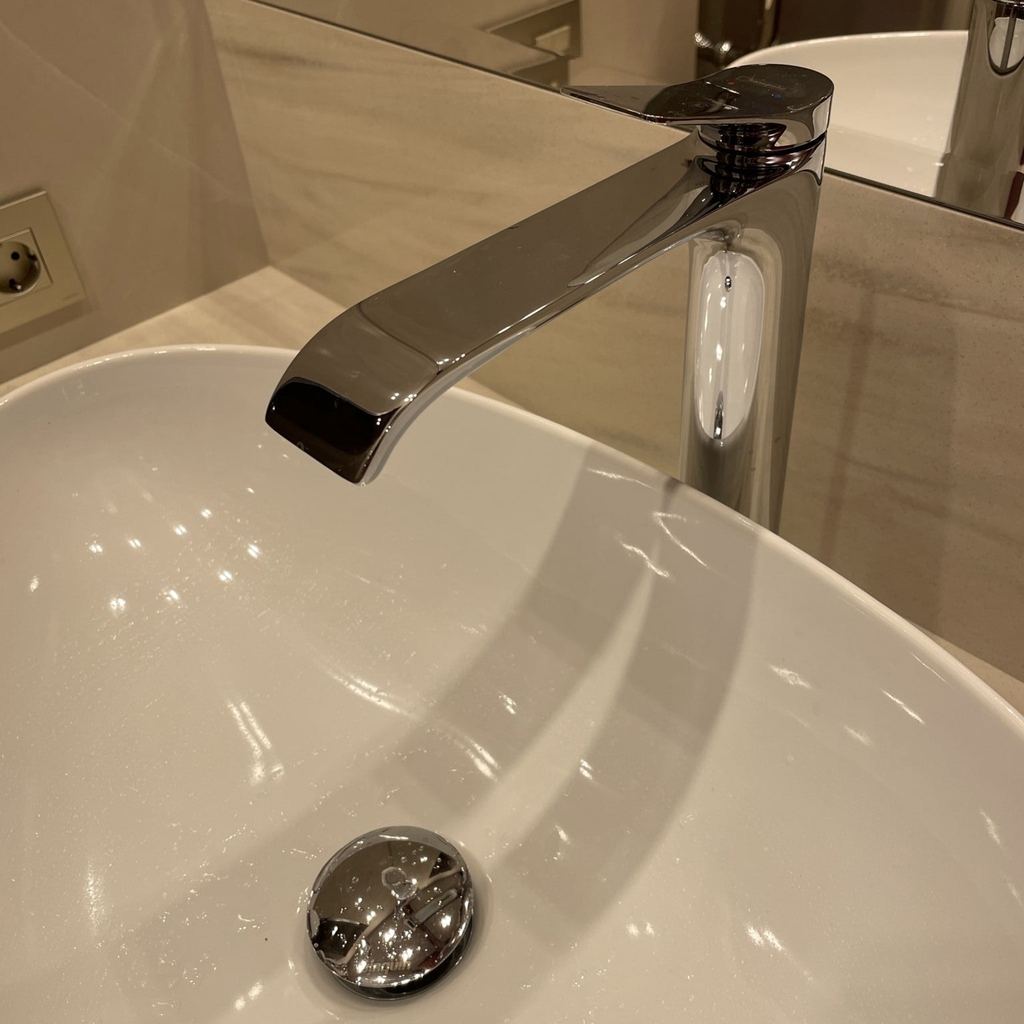 Vòi lavabo Hansgrohe Vivenis 250 75042000