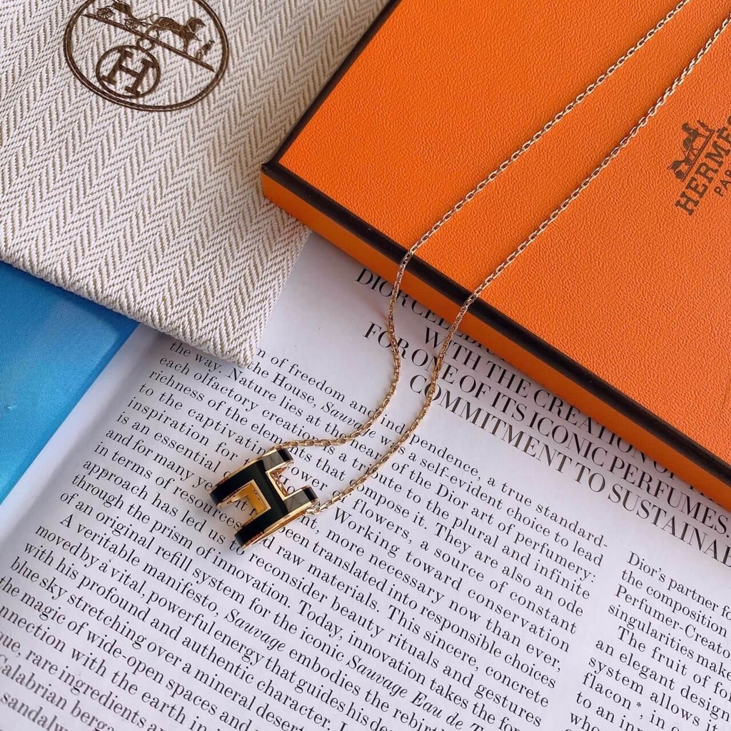 Vòng cổ Hermes Pop H Pedant